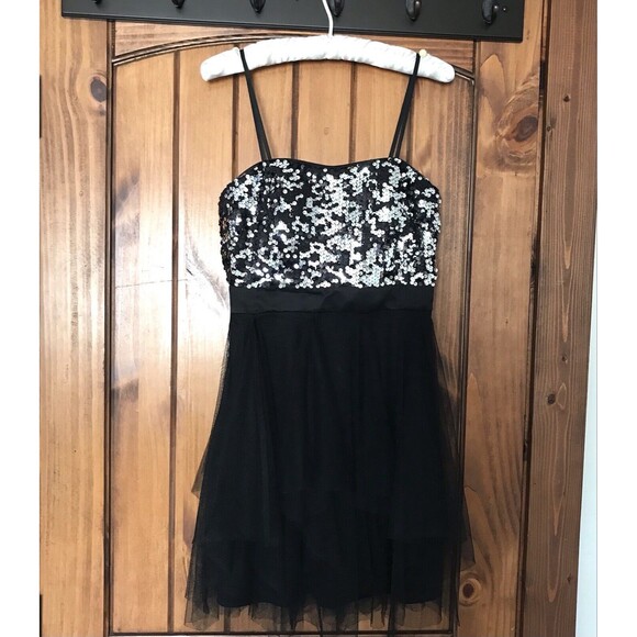 HAILEY by ADRIANNA PAPELL Black Tulle Shimmer Prom Party Dress 5/6 Whimsygoth - Picture 9 of 11